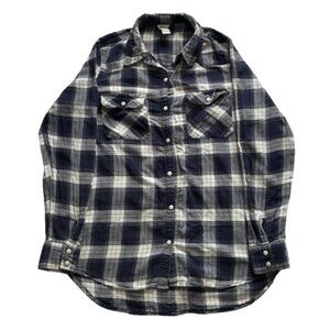💙 Forever 21 Navy & White Plaid Flannel With Snaps 💙